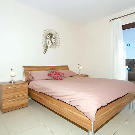 Playa Blanca Sleeps 8 Air Con Wifi * Playa Blanca (Lanzarote)