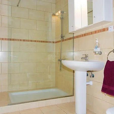 Playa Blanca Sleeps 8 Air Con Wifi Villa Playa Blanca (Lanzarote)